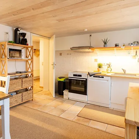 Apartament Klein Kapelle *